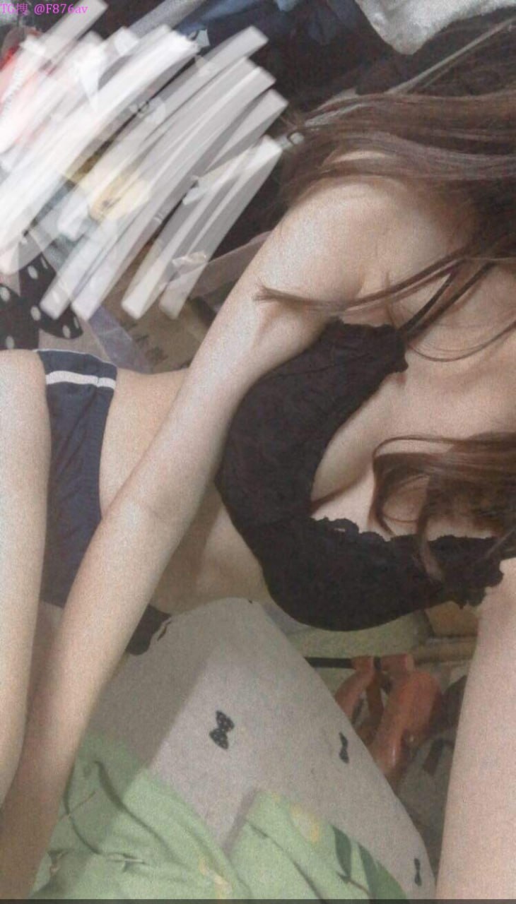 Experience the ultimate fusion of Japanese and Asian oral sex technics in an uncensored JAV featuring Eri Hosaka, the queen of fucky-fucky! Horny and dissolute Japanese homealone episode featuring handsome Asian wife, Eri Hosaka,